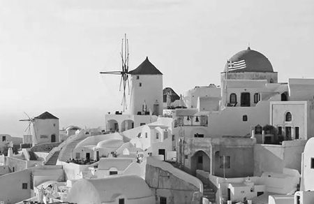 San Tourin by day